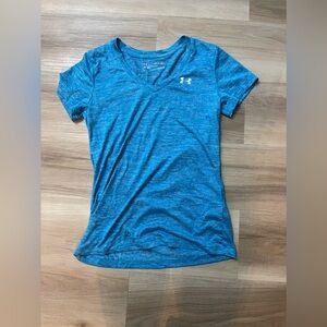 Under Armour Women’s shirt